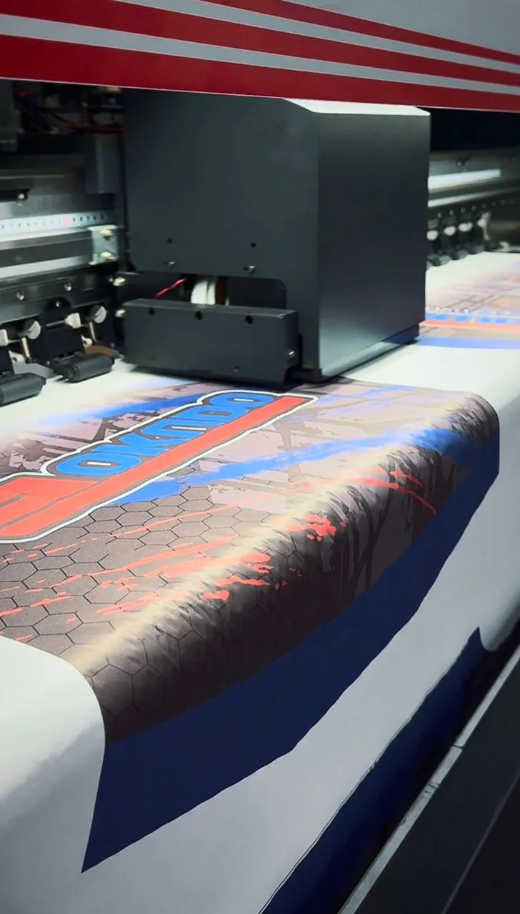 Hasil cetakan silkscreen premium baju Jangs Empire